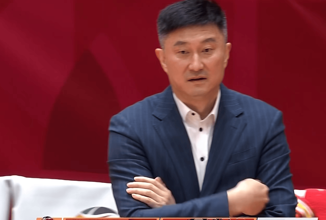 杜锋太狠了！广东狂赢辽篮52分，把辽篮现在和未来都打没了