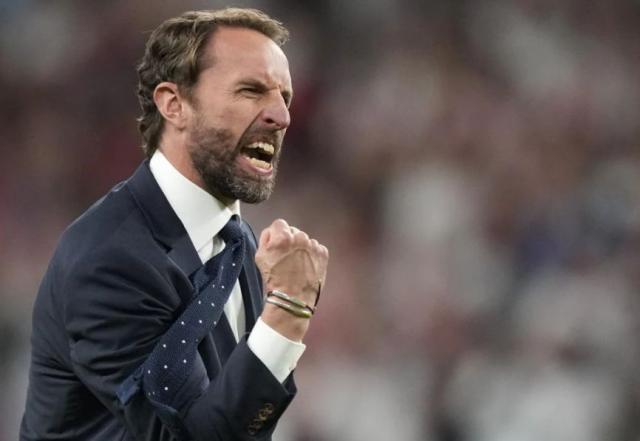 官方赛程-索斯盖特:丹麦被低估了 格里利什理解我的决定